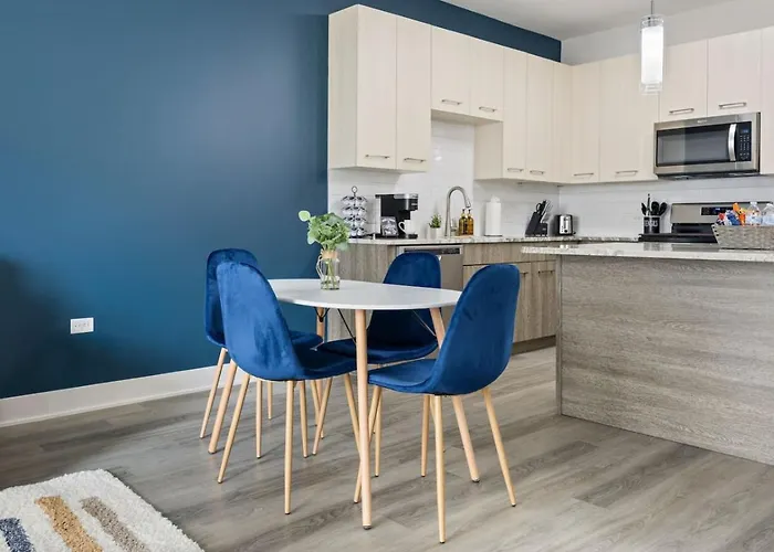 Style Near Downtown With Pool, Free Parking, Gym, Sauna & Apartamento *